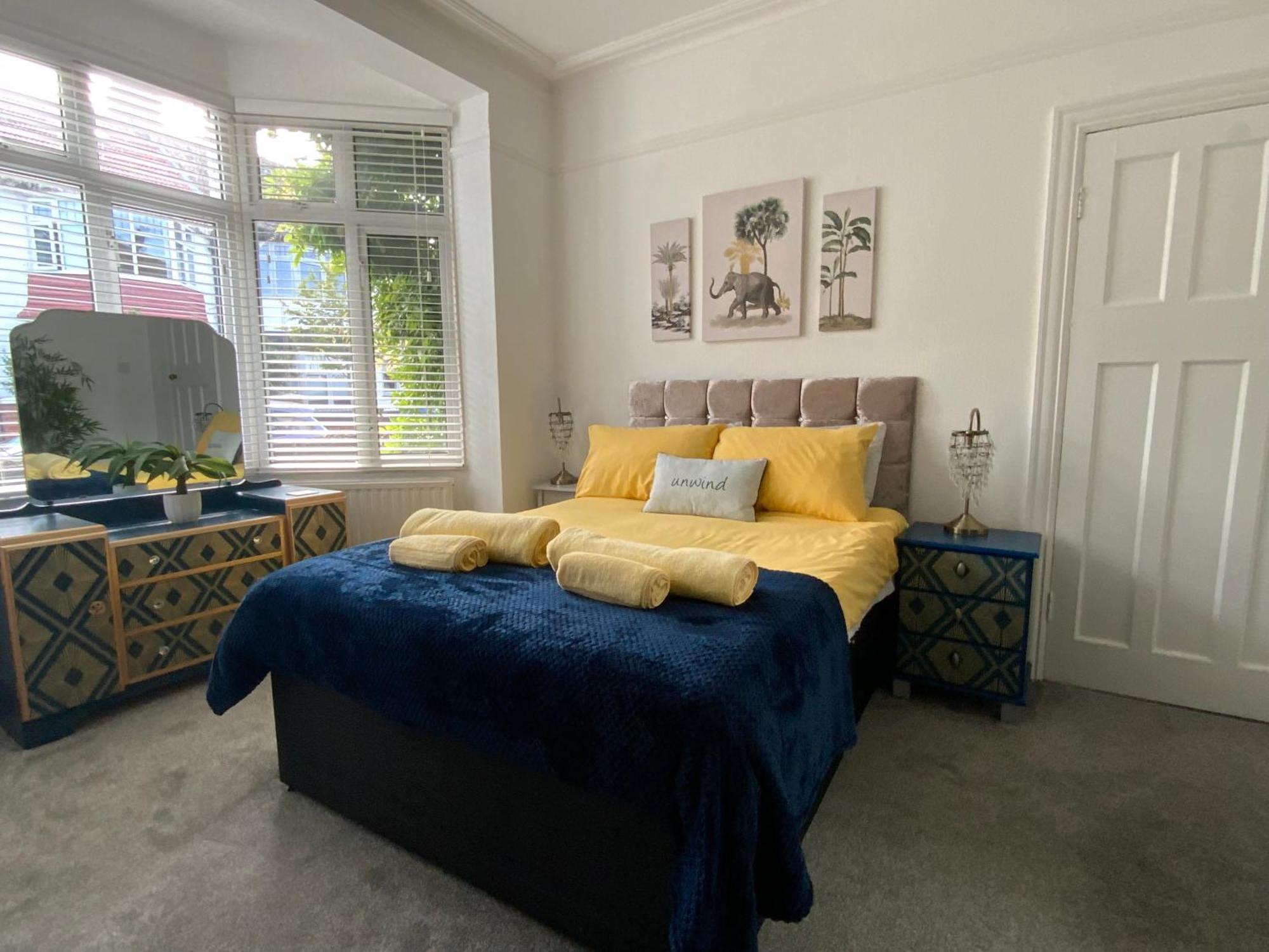 Right By Leigh Broadway Private Garden Large Ground Fl Apt Сътън он Сий Екстериор снимка